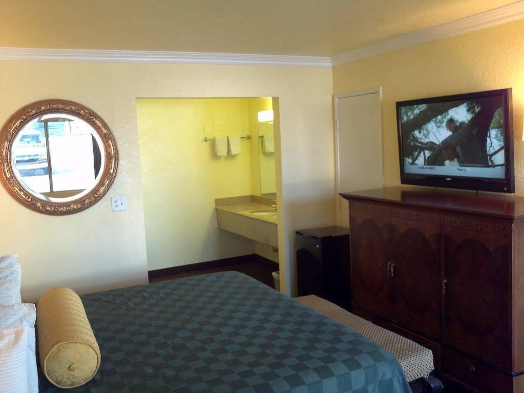 Desert Mirage Inn & Suites Needles Luaran gambar